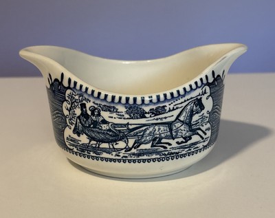 Vintage Royal China Blue Currier & Ives Gravy 2 Spout Bowl Boat Sleigh USA