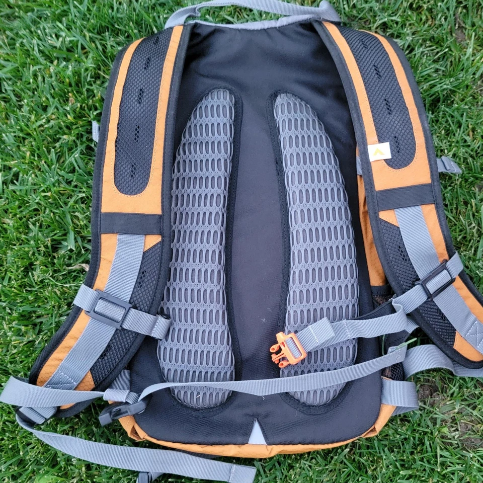 Mochila de Hidratación TETON Sports Oasis Mochila Naranja Gris Senderismo Compatible 2L Foto 2 de 2