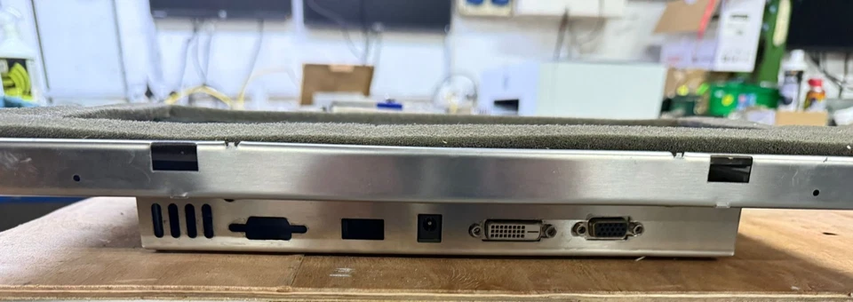 Monitor Open Frame 15.6" Visio 156 Voome Vga Dvi - Immagine 2 di 3