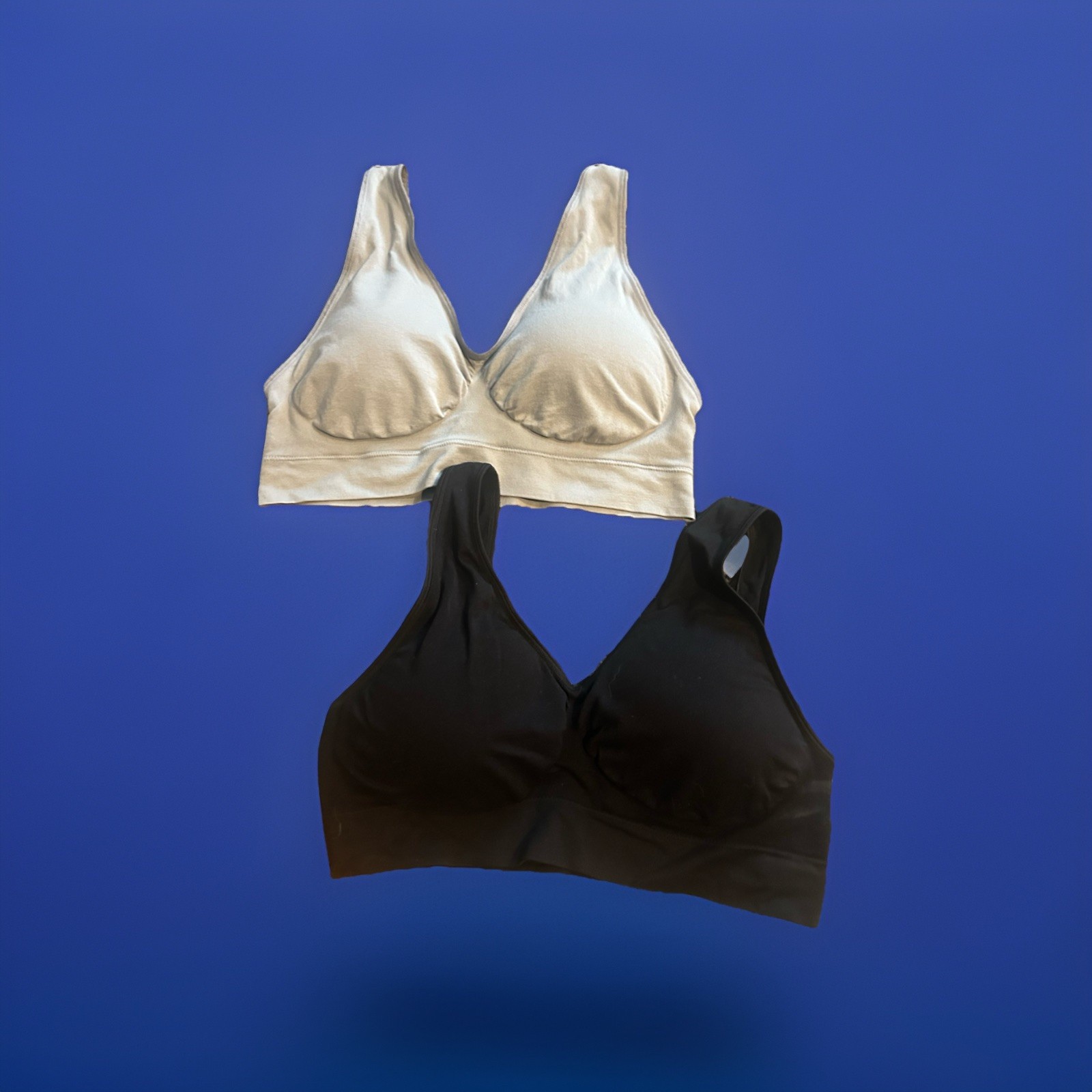 Sports Bra's Women Size 3XL Gray & Black Lot of 2 Padded Wireless Comfortable-image