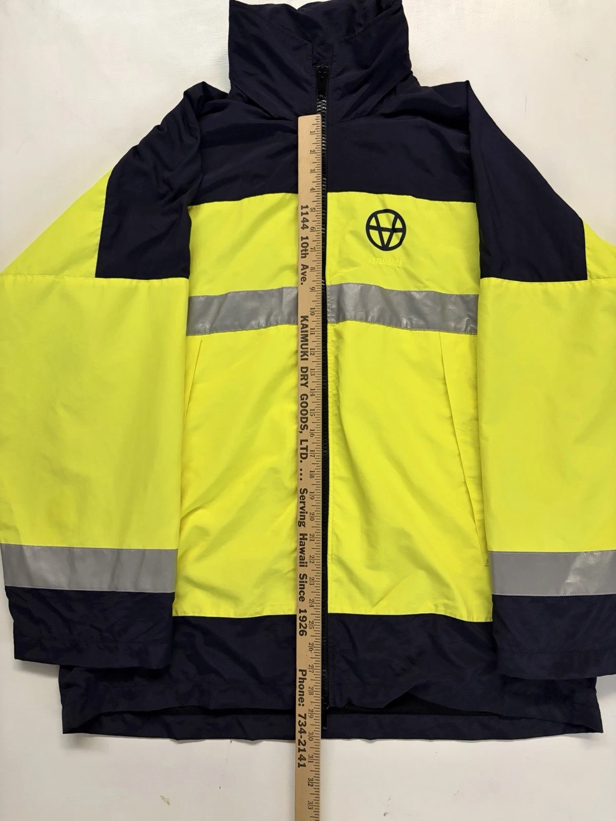 Vetements F/W19 Hi-Vis Anarchy Reflective Parka image 5