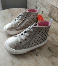 Wonder Nation Baby Girls Silver High Top Sneakers Booties Shoes Size 5 Brand New