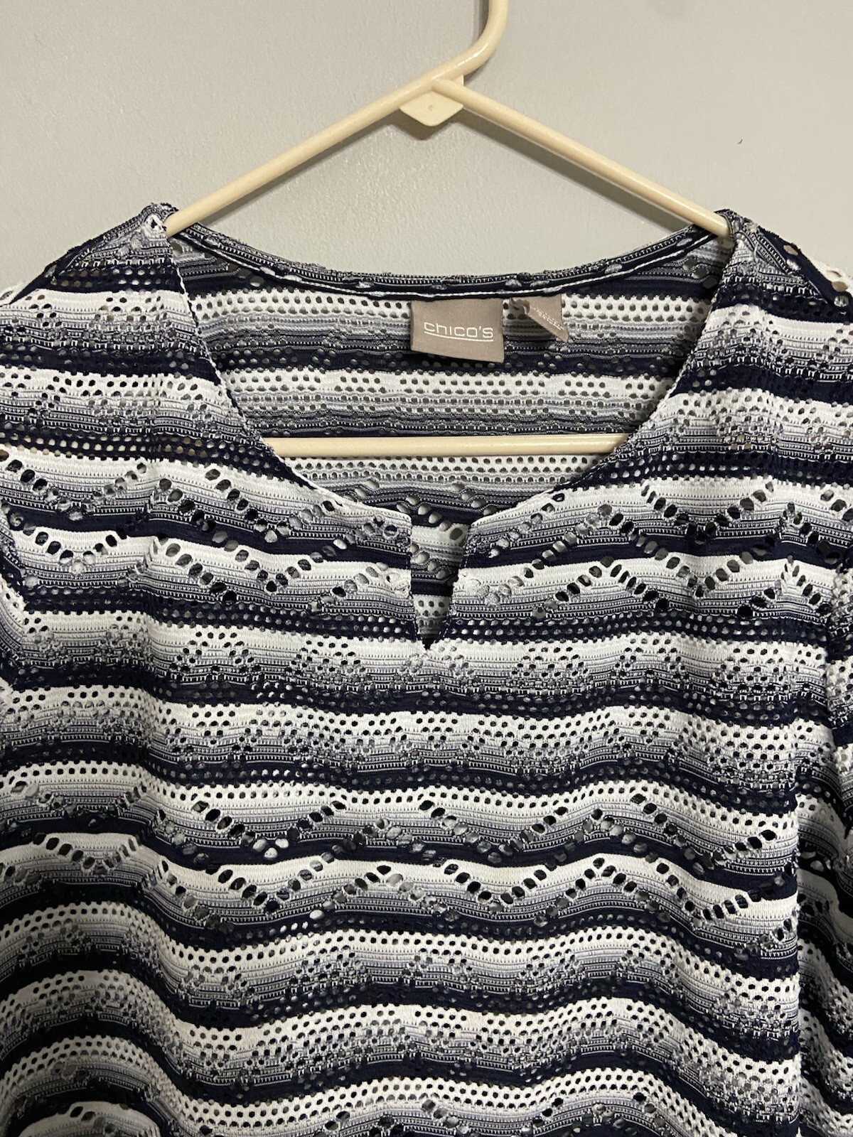 Chicos Size 1 Multicolor Patterned Top womens med… - image 4