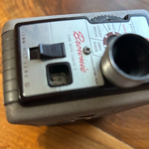8mm Movie Camera Kodak Brownie Model 2 Untested - Picture 12 of 12