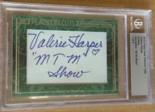 VALERIE HARPER 2013 PRESS PASS PLATINUM CUTS AUTOGRAPH #7 Of 9  MARY TYLER MOORE