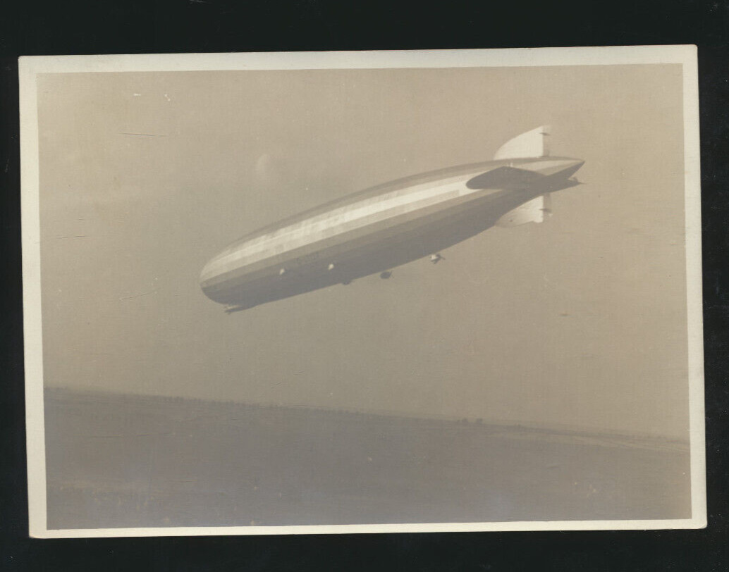 Foto 13 x 18 cm eines Zeppelin