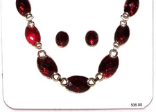 New on Card NAPIER Gold Tone NECKLACE & EARRINGS with RUBY RED Faceted SET