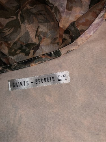 Saints And Secrets Floral Dress sz L - Picture 3 of 4