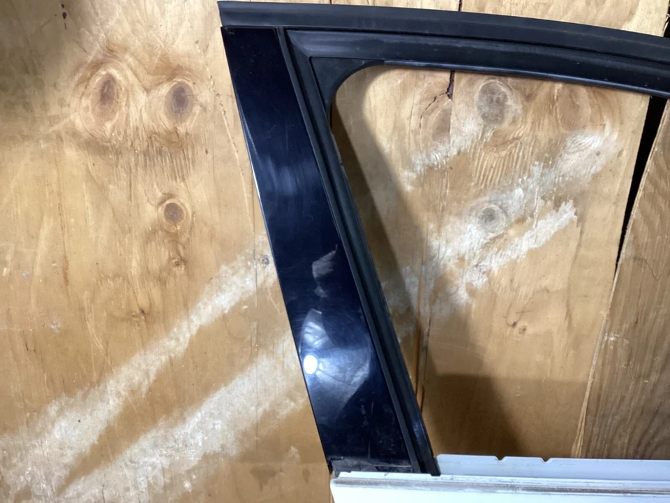 2012-2016 AUDI A4 B8 Passenger Side Door Shell OEM | Front Right Skin Panel Foto 3 de 4