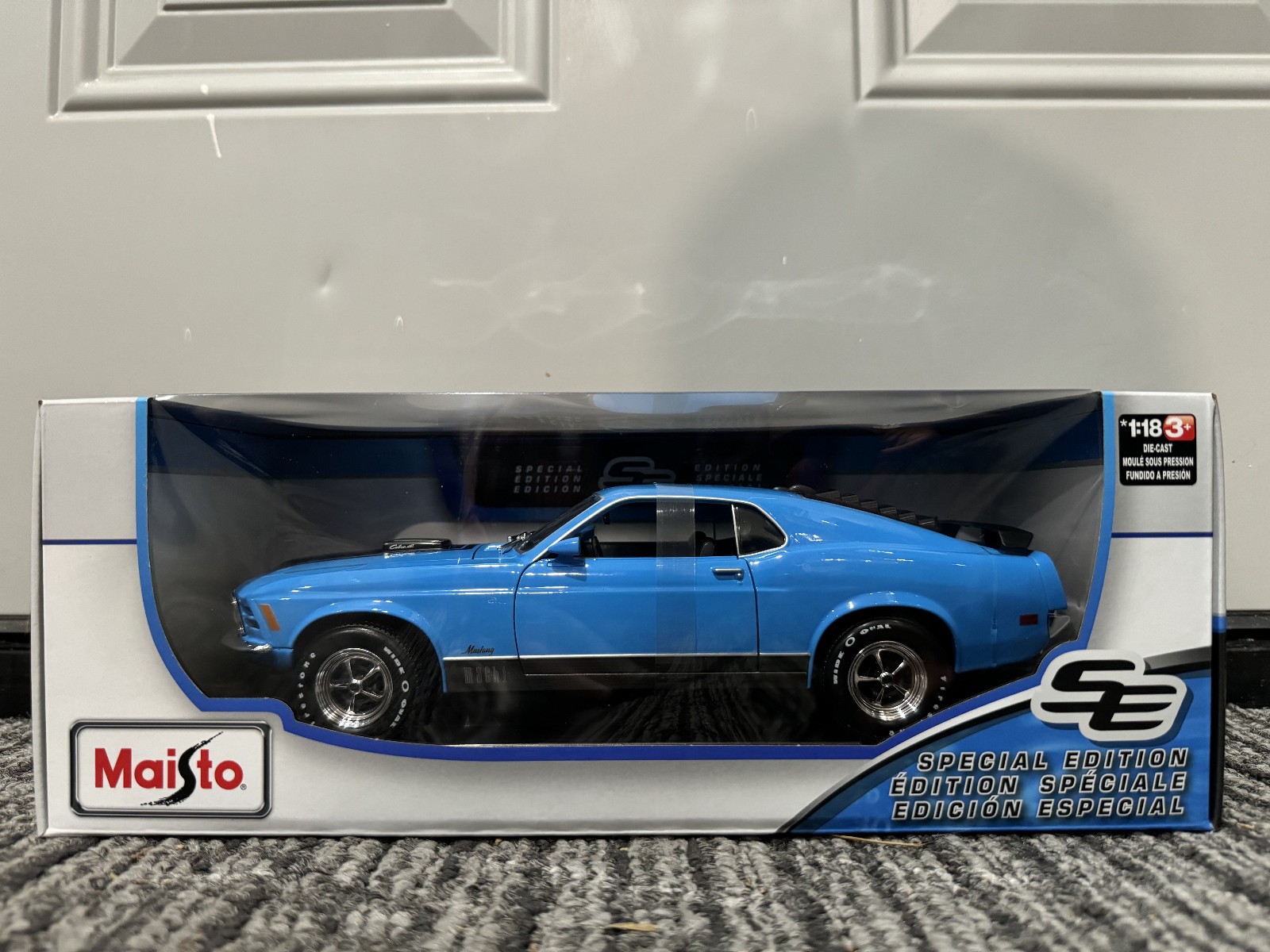 Maisto 1:18 Diecast Special Edition 1970 Ford Mustang Mach 1 BLUE NEW
