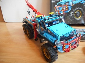 LEGO Technic 6x6 All Terrain Tow Truck with Box (Lego No: 42070)