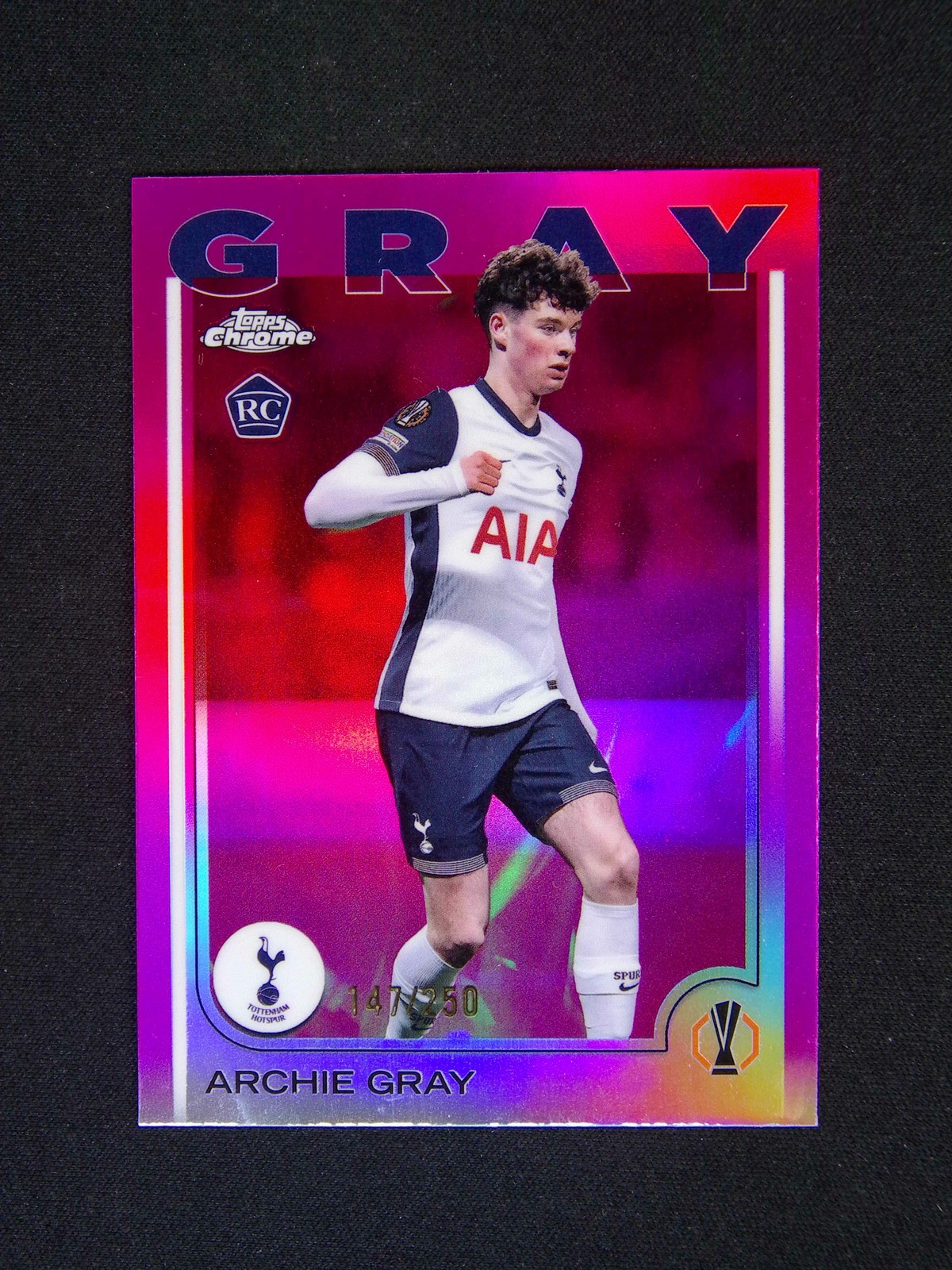 2024-25 Topps Chrome UEFA Archie Gray #170 RC Rookie Pink Refractor /250