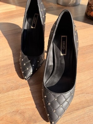 Liu Jo Pumps Schwarz Größe 38 Mit Steinchen Und Steppung