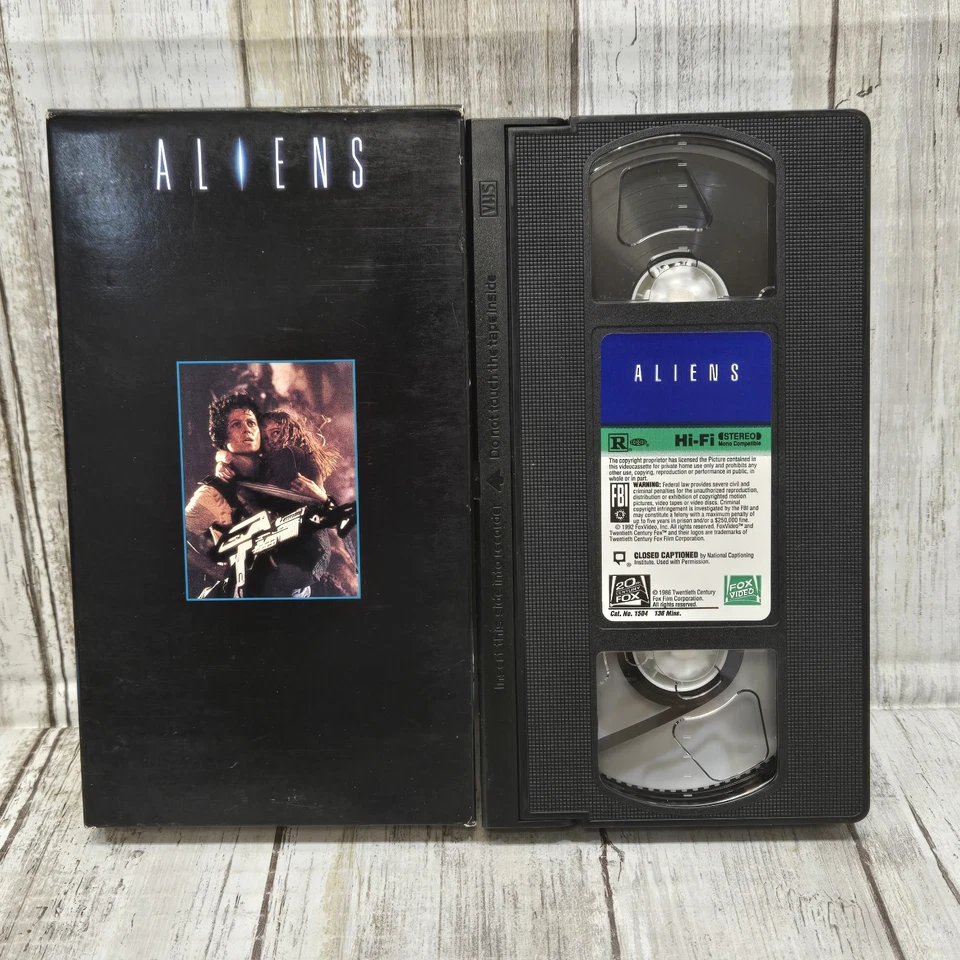 Alien Trilogy Set (VHS, 1993) Alien Aliens Alien 3 - Image 2 of 4