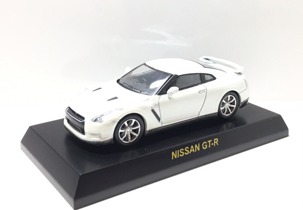 1/64 Kyosho NISSAN SKYLINE GT-R R35 Diecast Car Model White | eBay