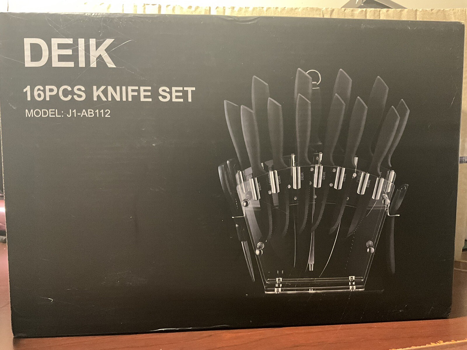Deik 16Piece High Carbon Stainless Steel Knife Set AntiRusting; in
