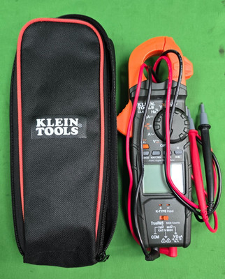 Klein Tools CL445 Auto-Ranging Digital Clamp Meter Good Condition (E8)