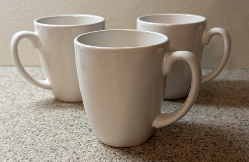 CORELLE Stoneware Winter Frost White 11oz Coffee Mugs Piece Set of 3