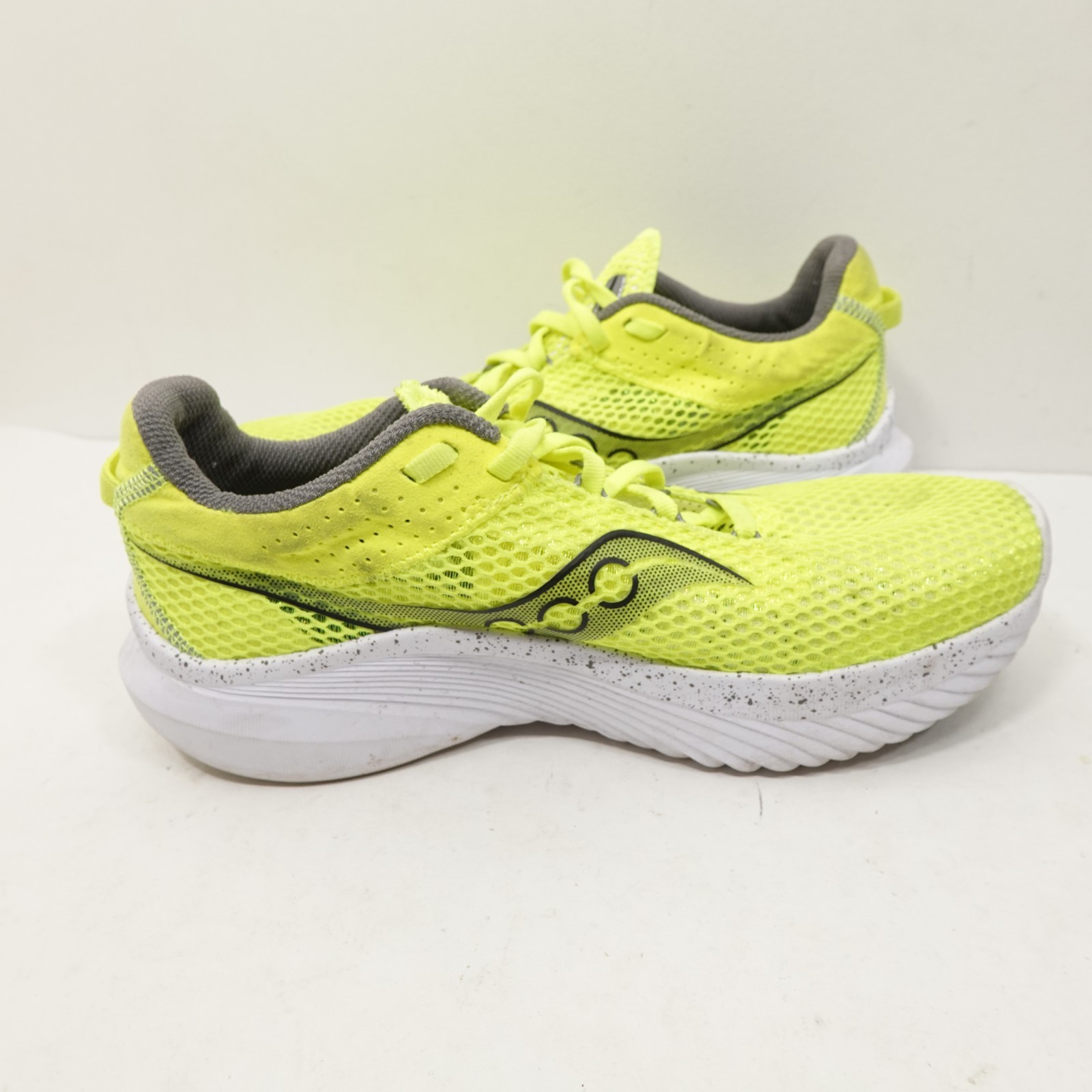 Saucony Shoes Womens Size 8 Kinvara 14 Running Sneaker Green Cushioned thumbnail 11