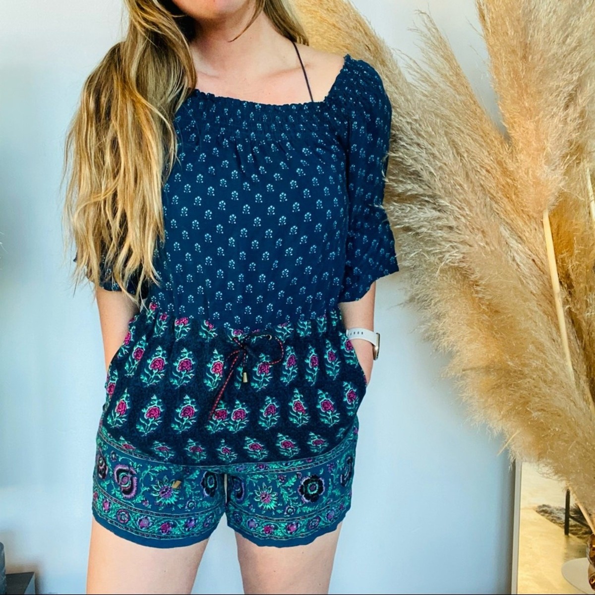 ETT TWA ANTHROPOLOGIE Navy Blue Purple Floral Printed Shorts Kaleo Romper S Boho View 3