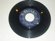 THE BACHELORS - Marie - 1965 UK Decca label 7" Single