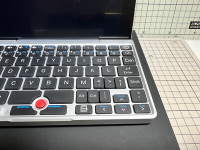 GPD POCKET X7-Z8750 model UMPC portable personal computer SILVER
