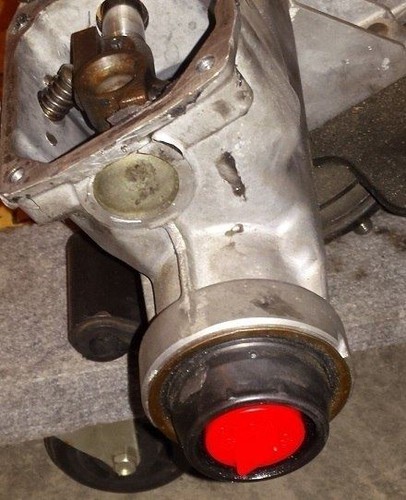 TAILSHAFT TRANSMISSION YOLK END PLUG CAP (10)TH400 4L80E C6 E4OD - Foto 3