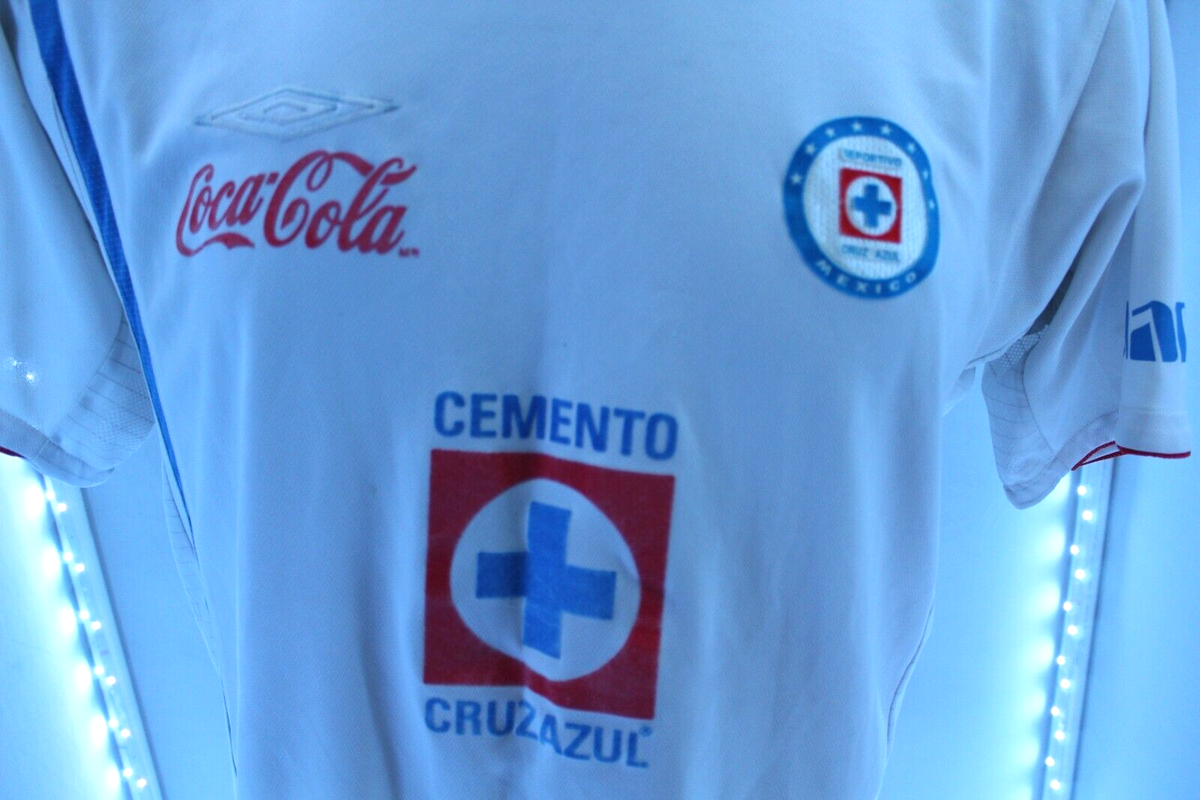 Club Deportivo Cruz Azul Authentic Umbro Jersey size Large 2006