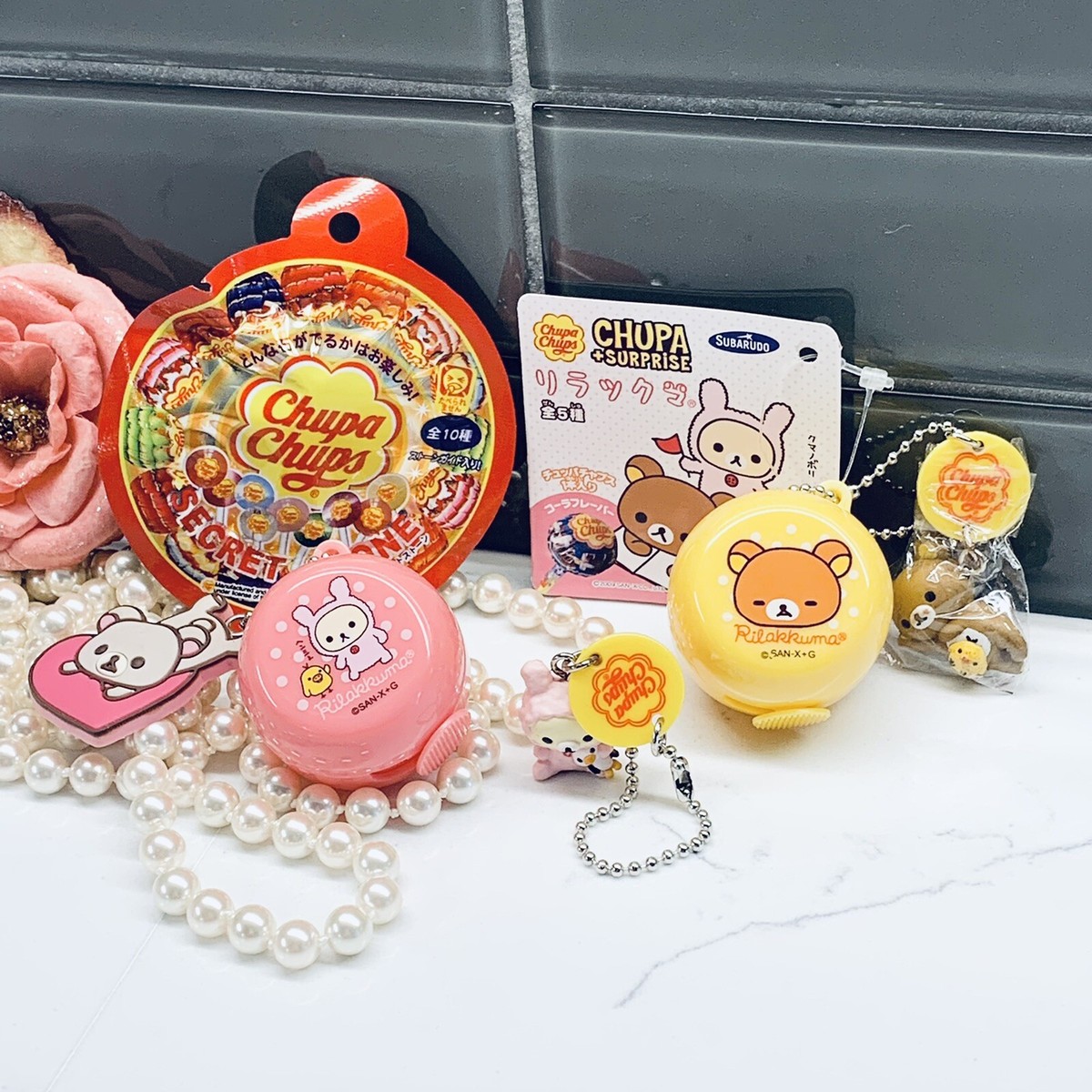 チュッパチャップス　キーホルダー Amazon.co.jp: チュッパチャプスコラボ シークレット アクリル