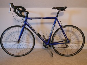 trek 1200 aluminum road bike