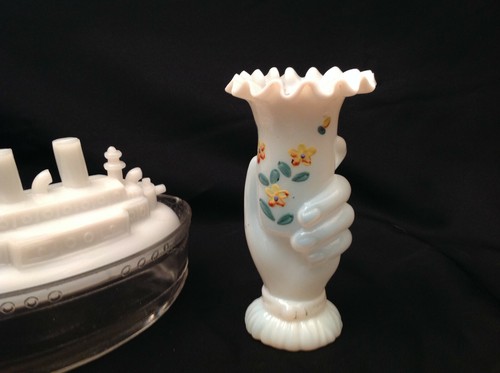 EAPG Victorian White Glass Two (2) Objects, The Olympia Mustard and Freedom Hand - Picture 4 of 11