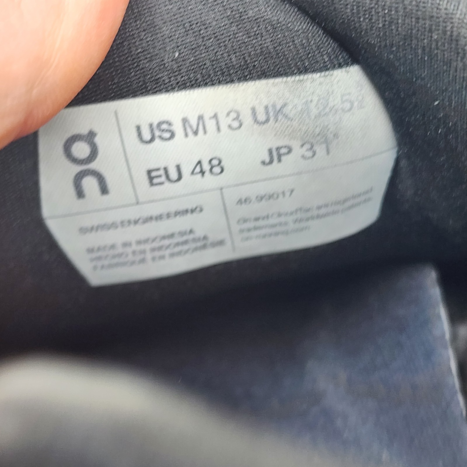 On Cloud Cloudrunner Eclipse Black Running Shoes … - image 2