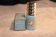 AVON DECANTER SCENTIMENT FIELD FLOWERS PURSE SPRAY ESSENCE .25 OUNCE FULL W/ BOX