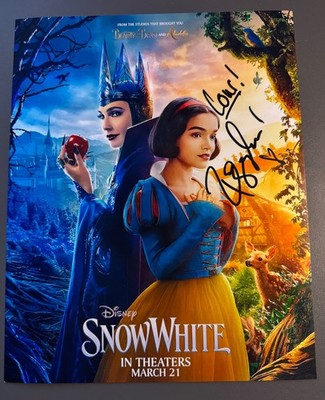 Rachel Zegler - Schneewittchen - Autogramm original signiert - Großfoto 20x25cm