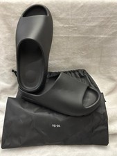 YS- 01 black yeezy Slide Men’s 6 Woman’s 7