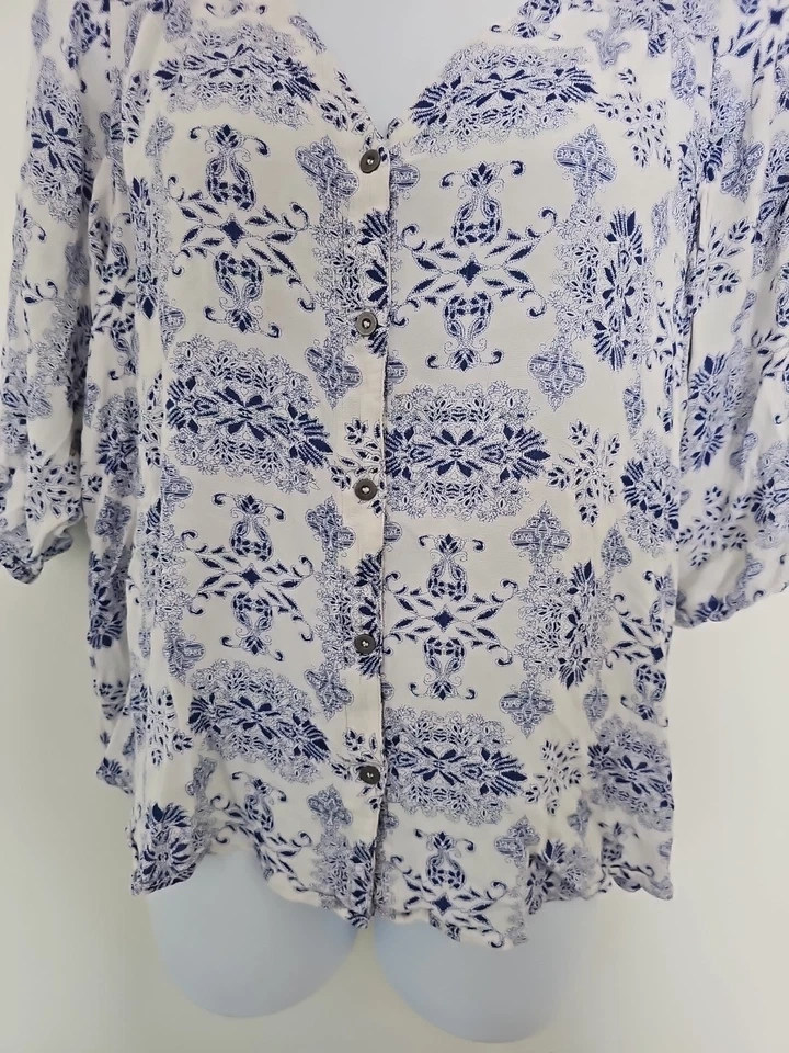 Blusa Vintage America Azul Botón Frontal Talla XL 3/4 Slv Azul Floral Foto 4 de 4