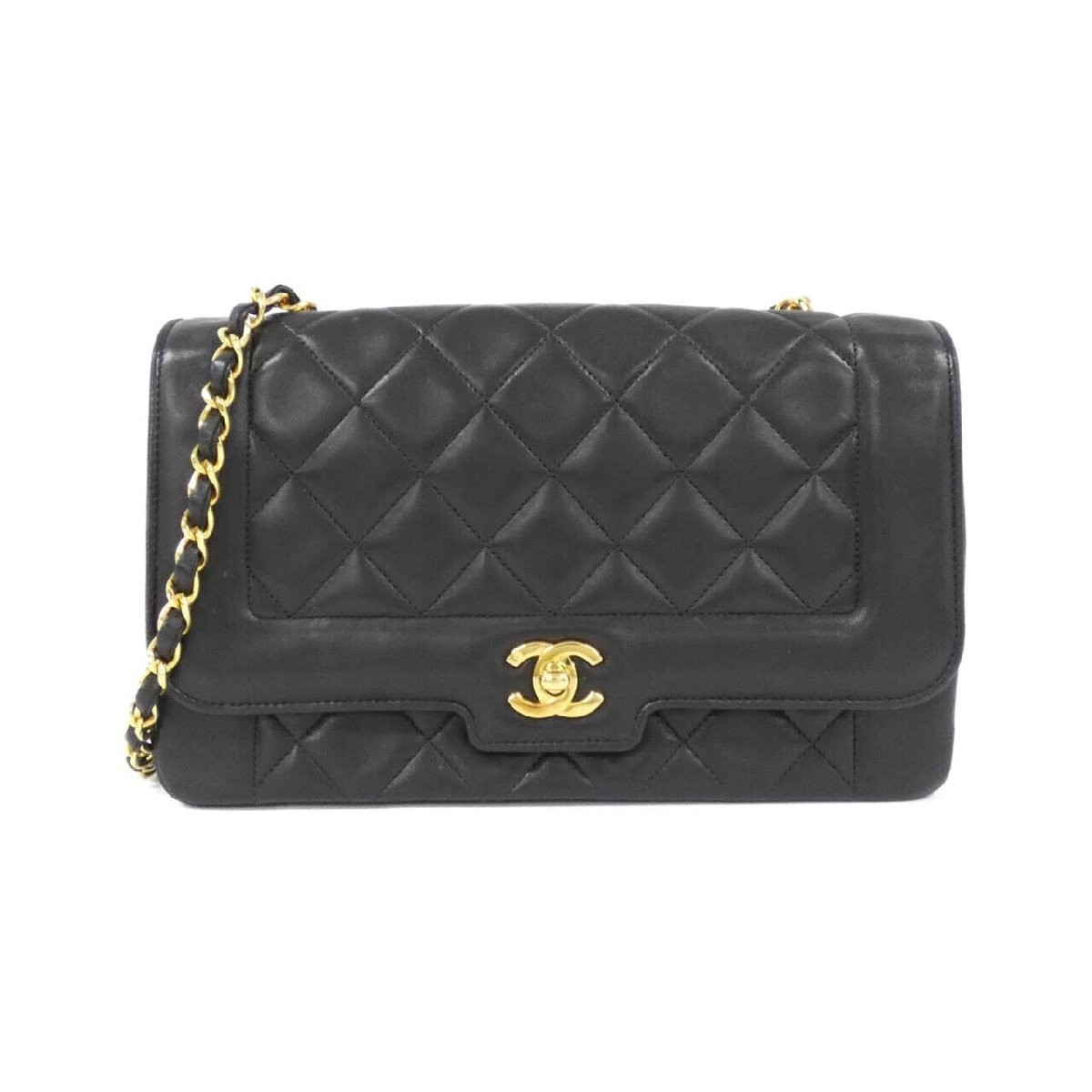 Vintage CHANEL Lambskin Shoulder Bag with Classic CC Logo