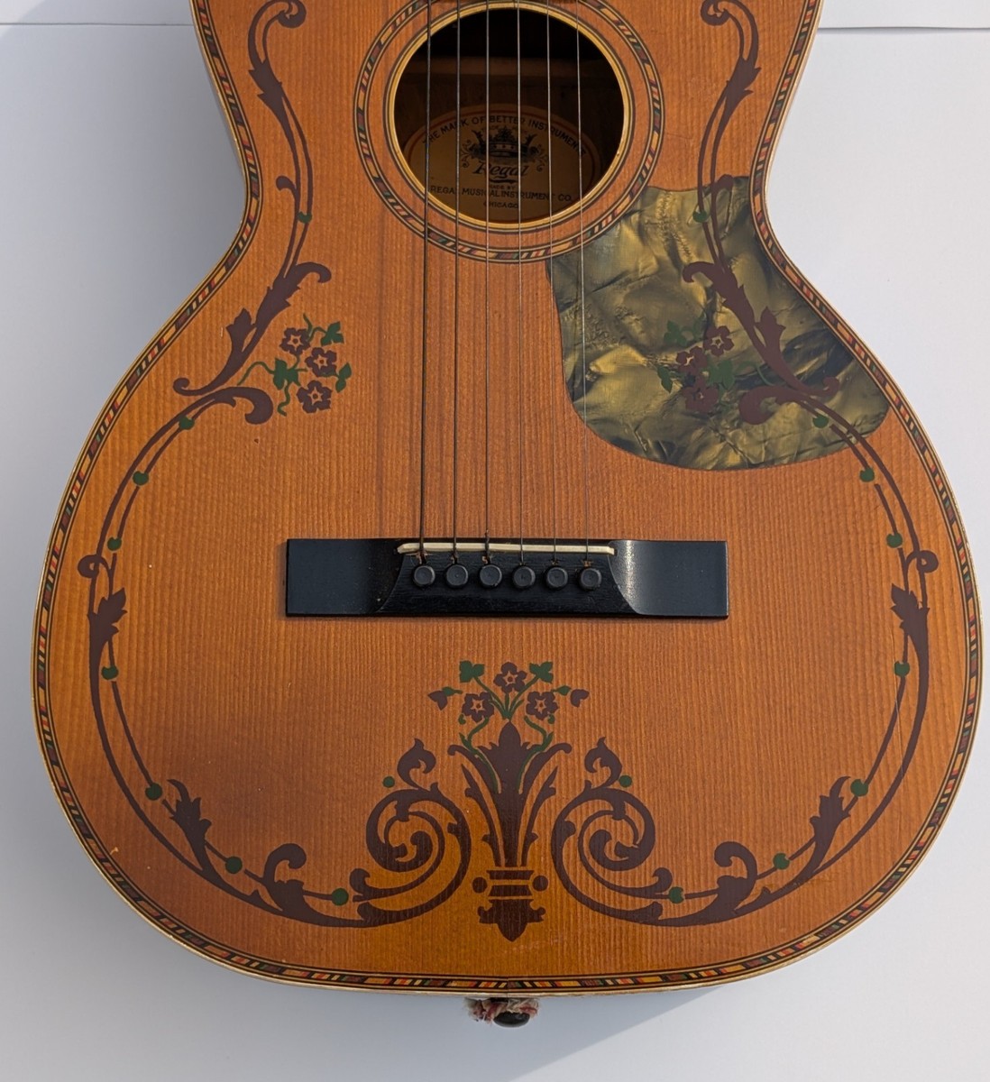 Beautiful Rare Vintage 1930s Regal Parlor Guitar W/ Pearloid
