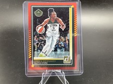 2025 Panini Donruss WNBA - Nneka Ogwumike #11 Holo Red /299