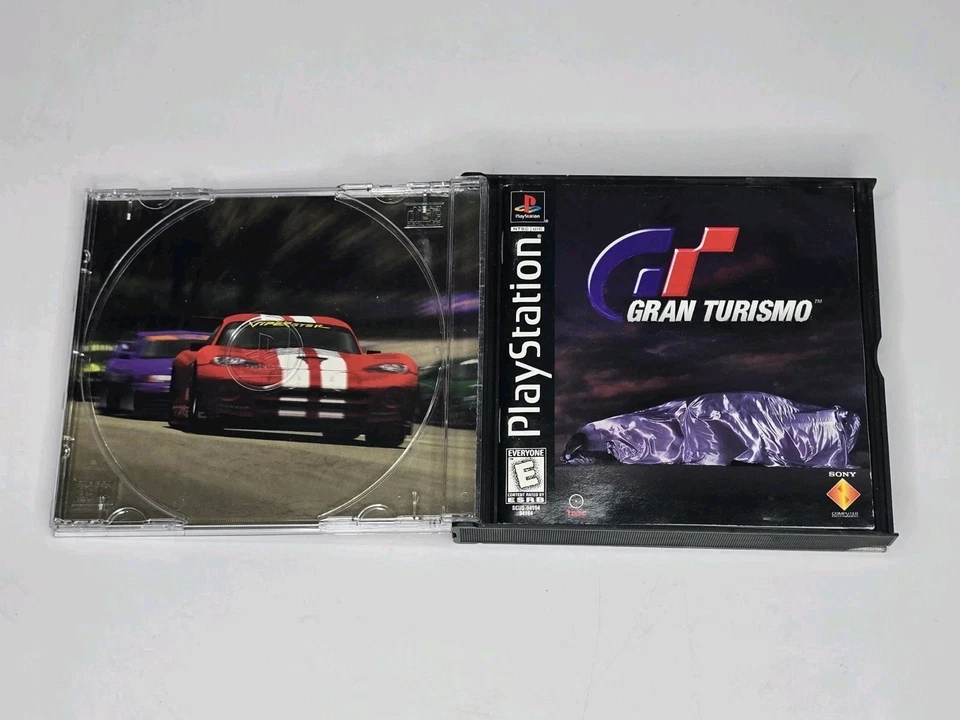 Gran Turismo PS1 PlayStation 1 Etiqueta Negra CIB Completo con Manual Foto 2 de 4