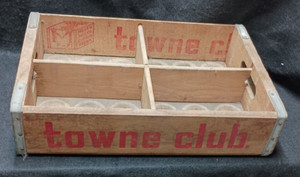 Vintage Towne Club Beverages Soda Pop Wooden Carrier Crate Case