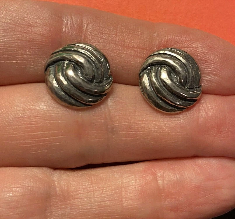 James avery knot earrings deals