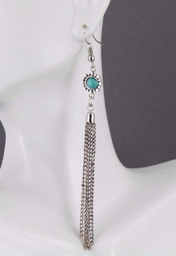 Silver Turquoise tassel earrings dangle fringe lightweight earrings 4" long - 第 1/6 張圖片