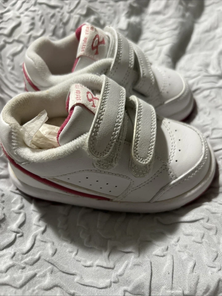 STRIDE RITE TODDLER GIRL SIZE 4 WHITE AND PINK SNEAKER RASCAL 2 BOX C - Image 3 of 4