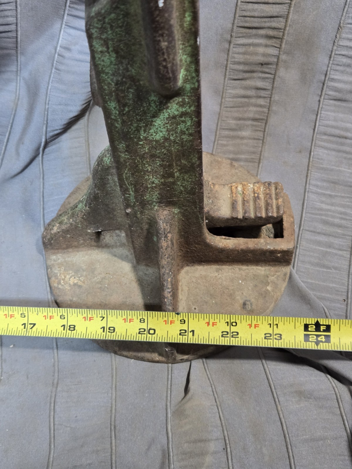 ANTIQUE 1940s Badger Malleable Jack Farm Machine Auto Car Train Pat. 2185476