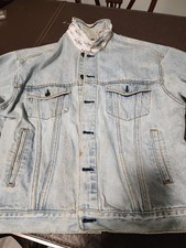 Hard Rock Cafe Denim Jacket 90's Vintage, Embroidered, Large