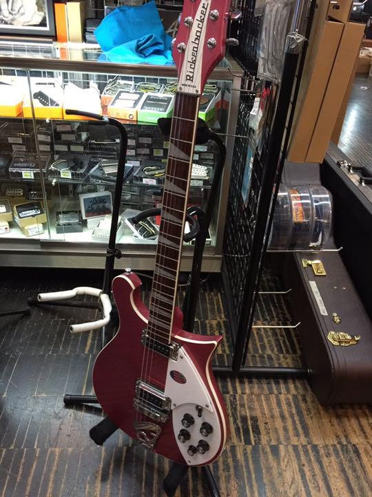 Electric Guitar Rickenbacker 620 Metallic Plumglo with Hard