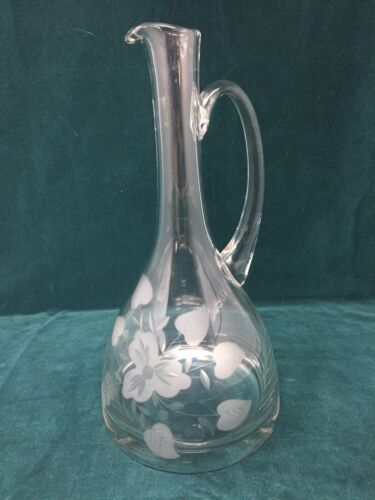 Brotola decanter vino floreale vetro inciso vintage con manico made in Romania - Foto 2 di 13
