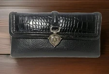Brighton Women's Wallet Black Croc Style Snap Closures Front Zipper Pouch 7x3.5