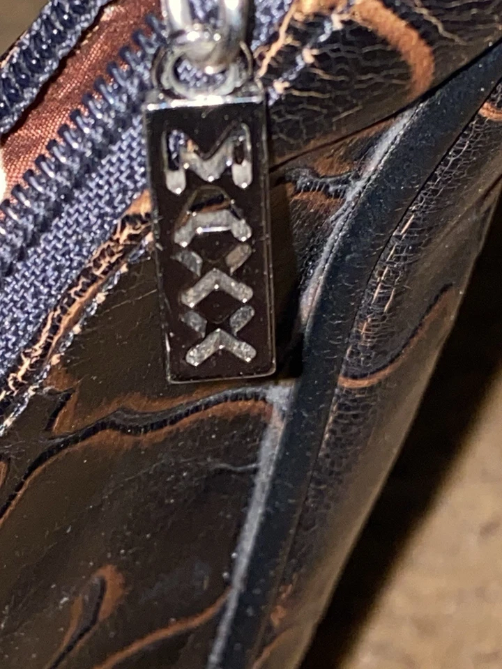 Maxx New York Shoulder Bag leather embossed leaves Half-moon Y2K Retro - Image 4 of 4